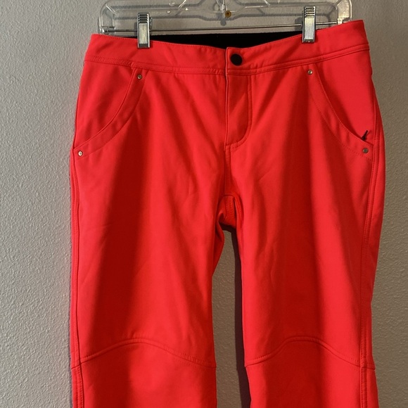 Obermeyer ski pants in hot pink - Picture 3 of 16